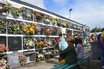 Telde no olvida a sus difuntos (Foto TA y Francisco Javier Santana)